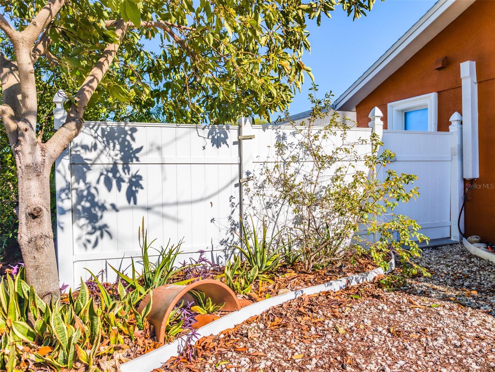 Image 61 of 66 For 9436 Palm Avenue