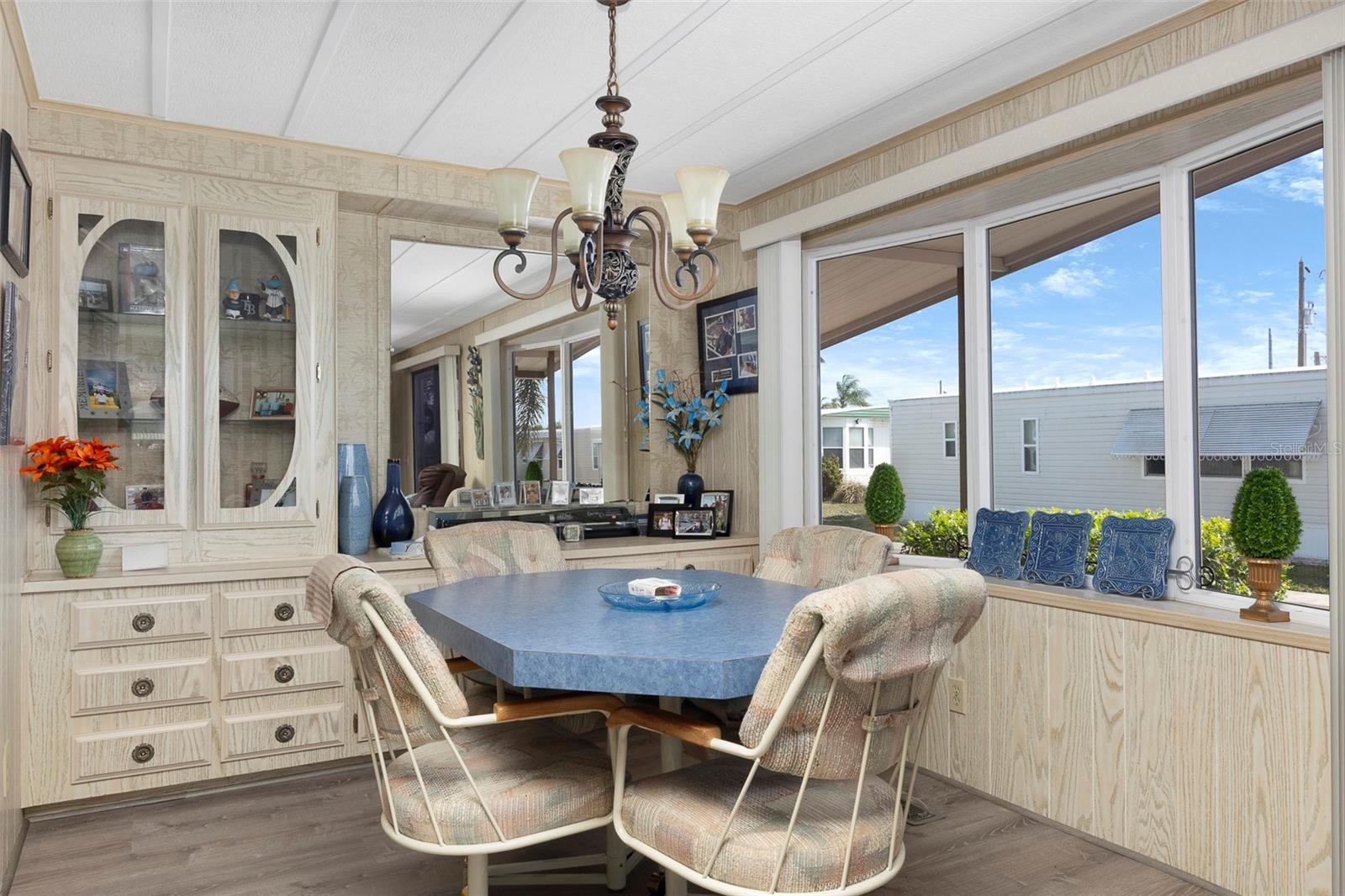 Image 11 of 35 For 34236 Canal Drive N 236