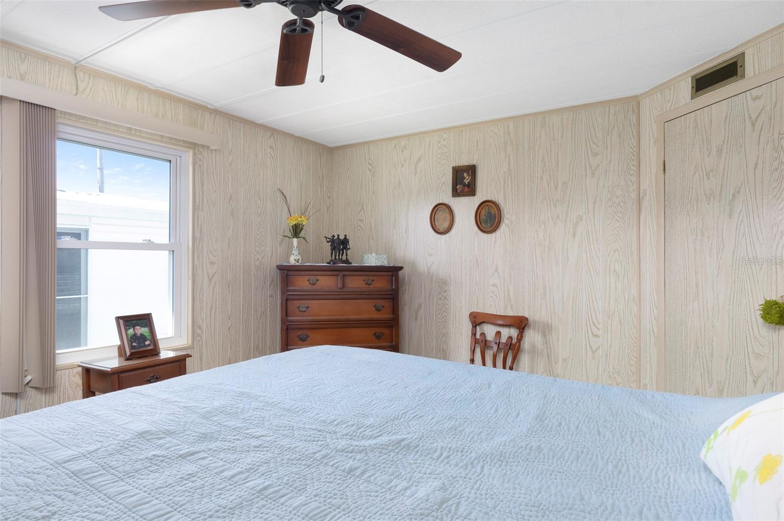 Image 17 of 35 For 34236 Canal Drive N 236