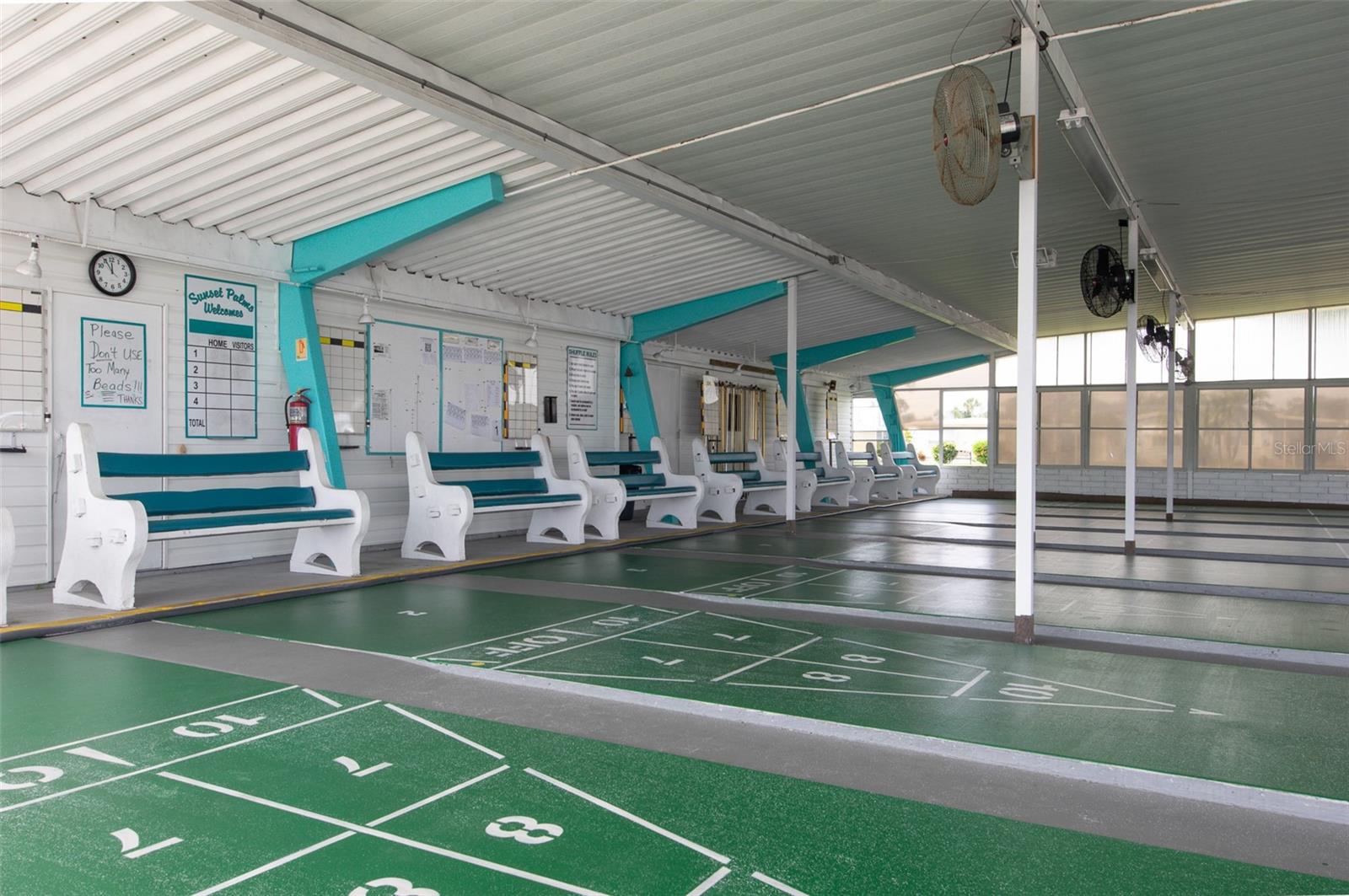 Image 29 of 35 For 34236 Canal Drive N 236