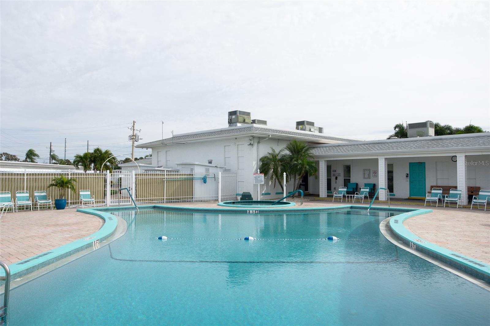 Image 31 of 35 For 34236 Canal Drive N 236