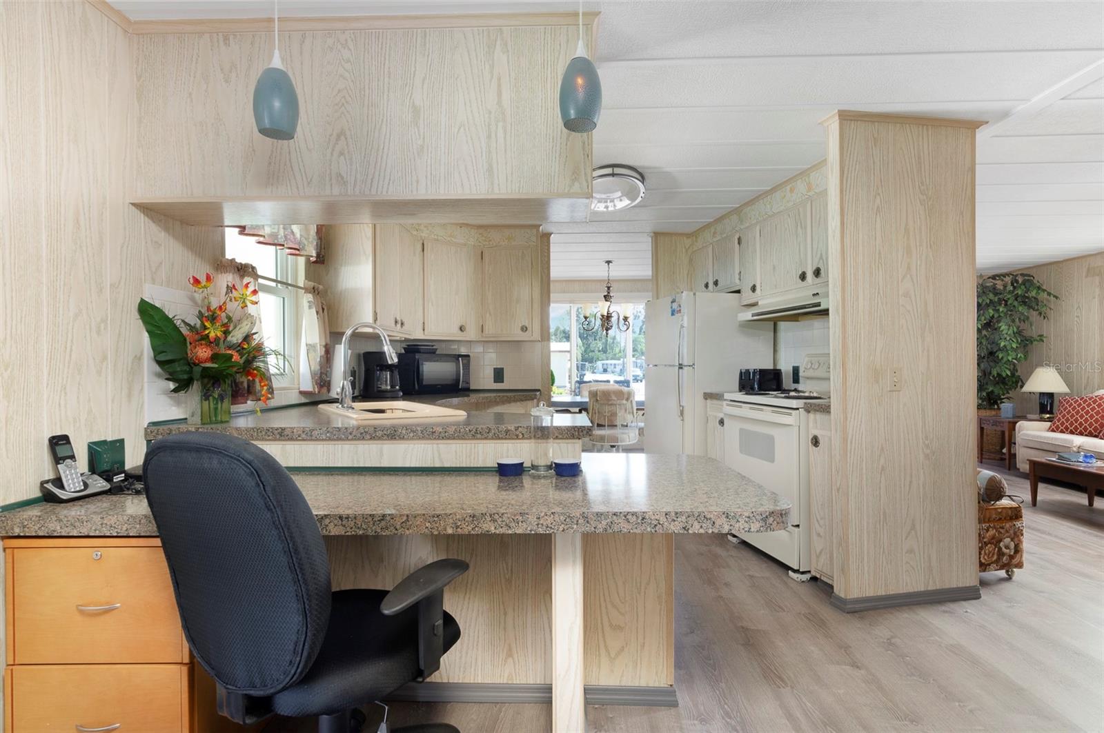 Image 7 of 35 For 34236 Canal Drive N 236