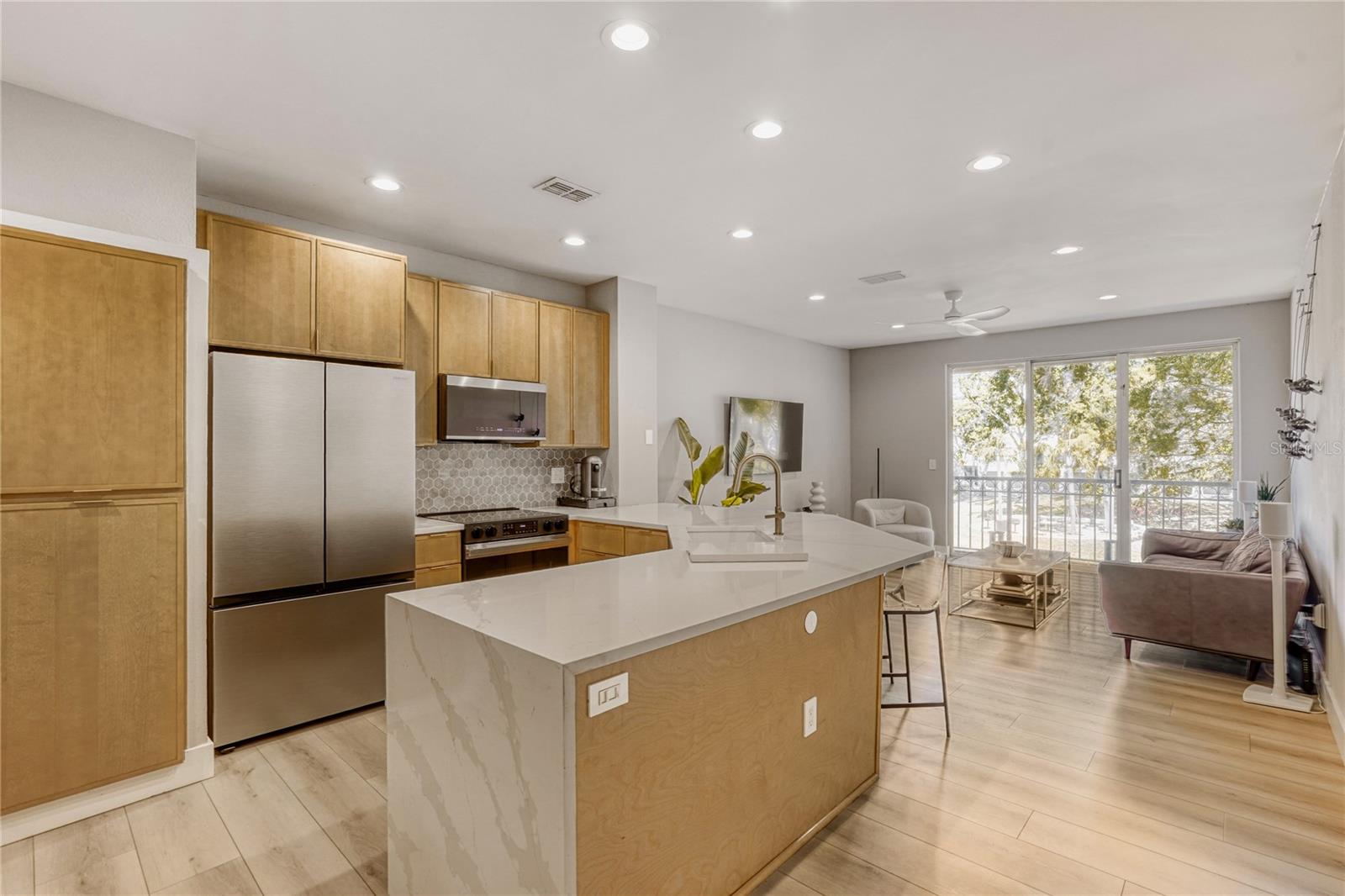 Image 3 of 19 For 636 Arbor Lake Lane