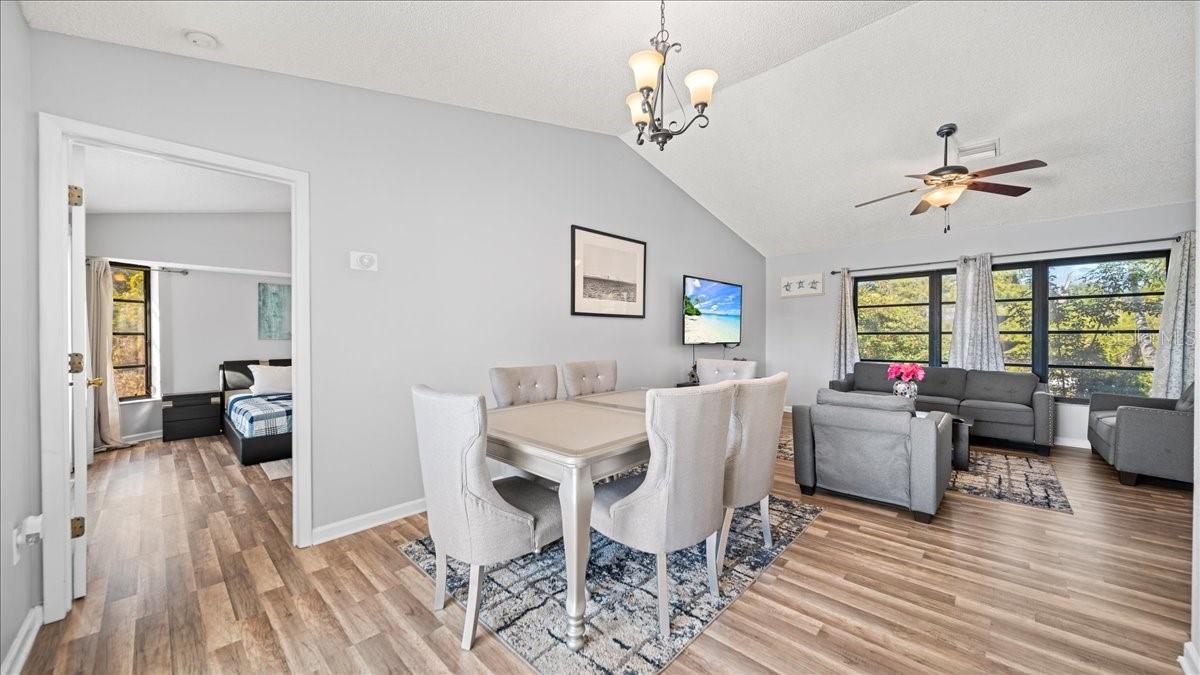 Image 8 of 30 For 11195 Seabreeze Avenue