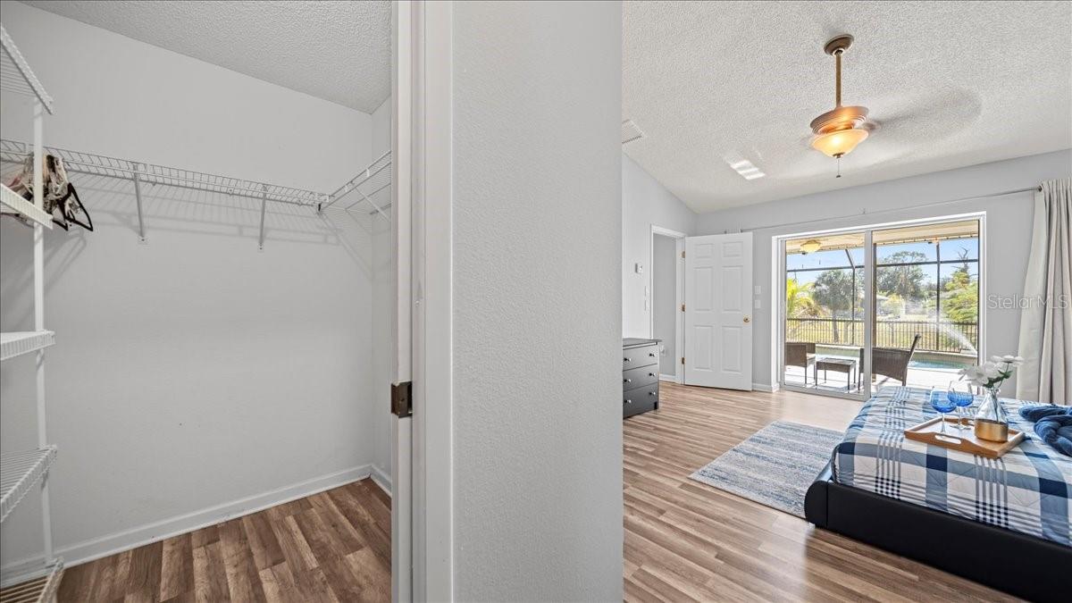 Image 9 of 30 For 11195 Seabreeze Avenue