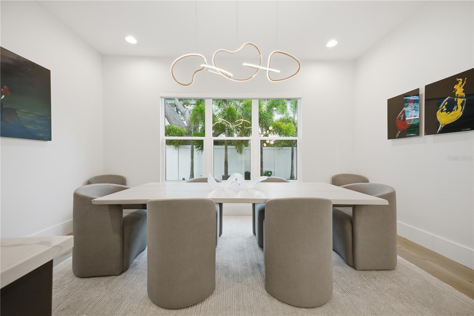 Image 18 of 56 For 3611 Barcelona Street