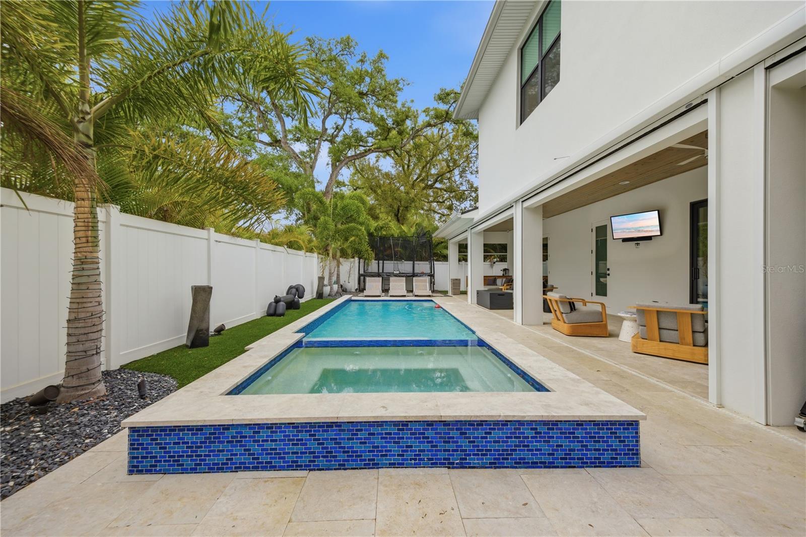 Image 53 of 56 For 3611 Barcelona Street