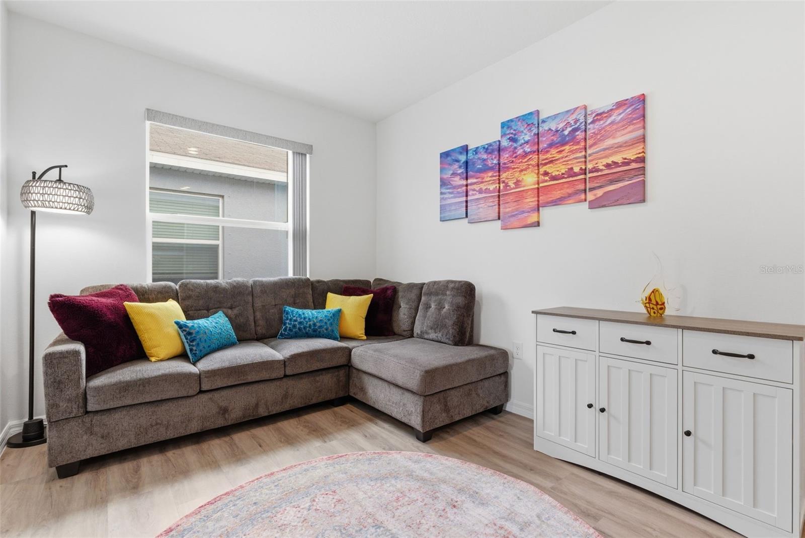 Image 17 of 36 For 475 Mangrove Shade Circle