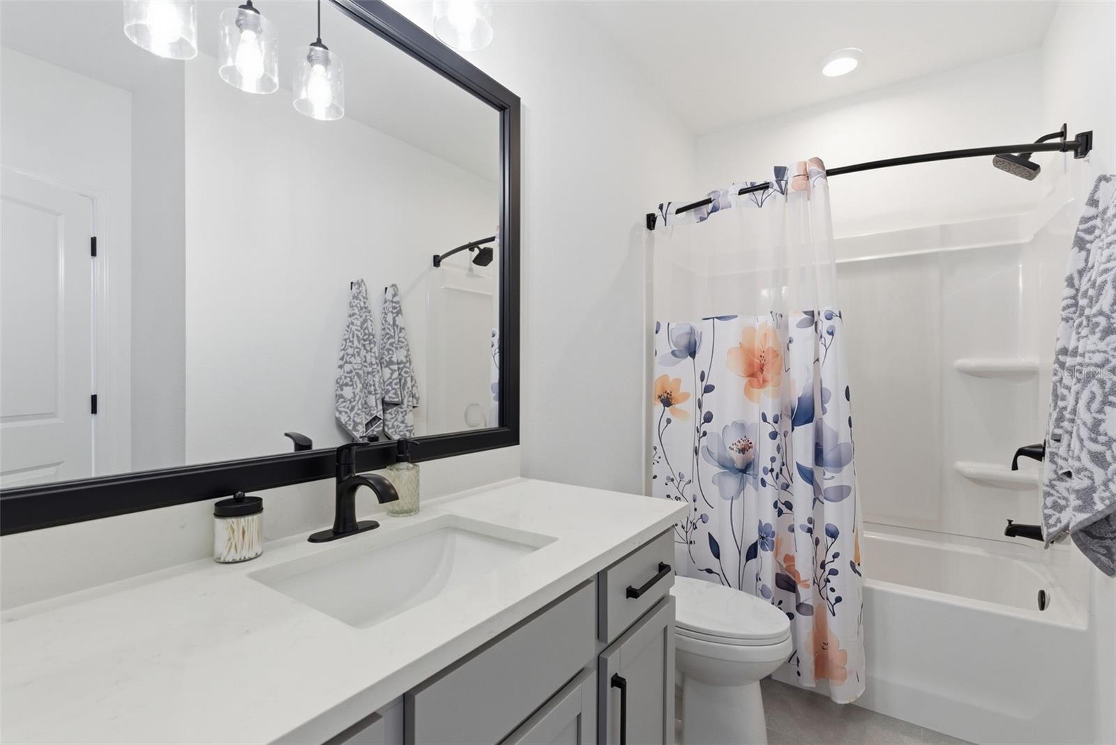 Image 24 of 36 For 475 Mangrove Shade Circle