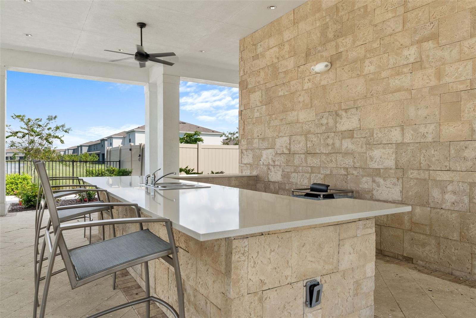 Image 35 of 36 For 475 Mangrove Shade Circle