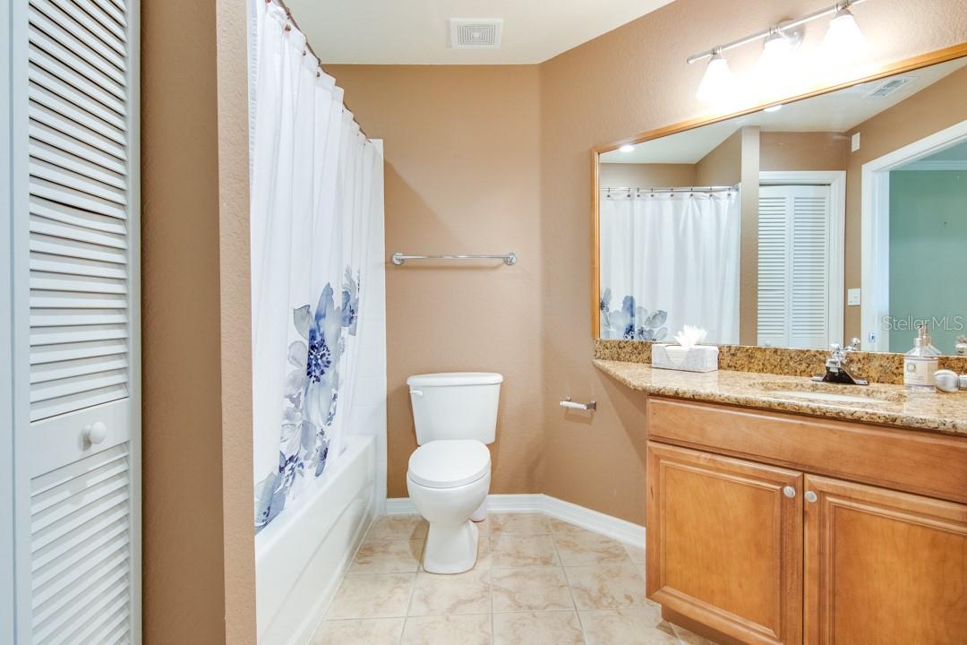 Image 17 of 34 For 700 Harbour Island Boulevard 412