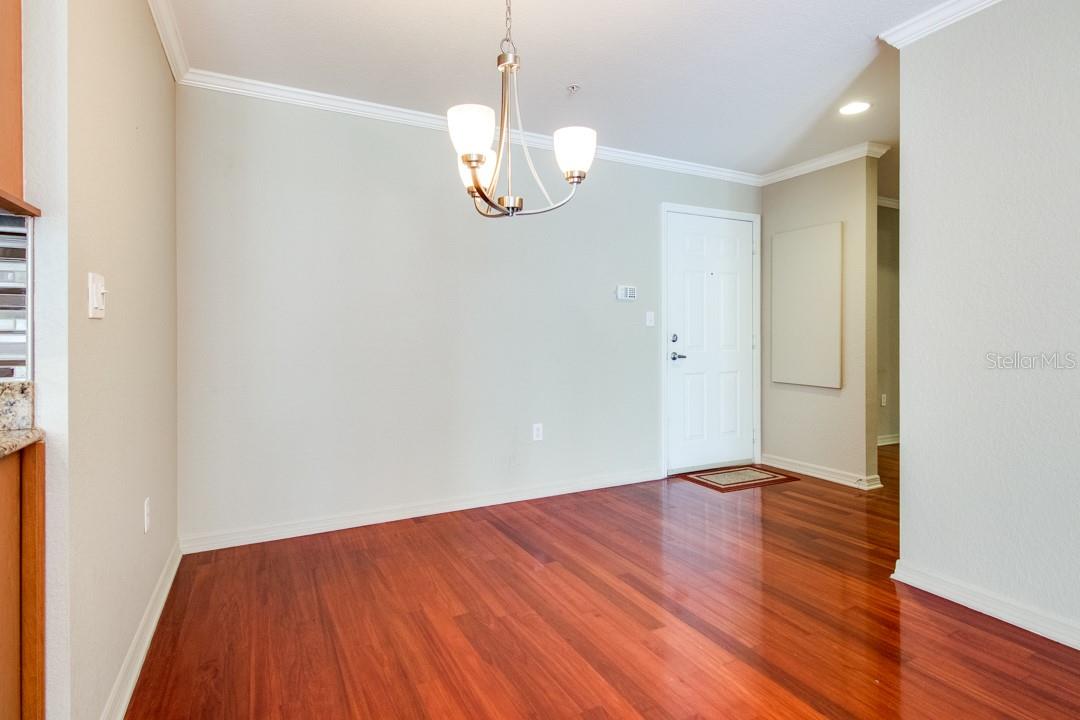 Image 4 of 34 For 700 Harbour Island Boulevard 412