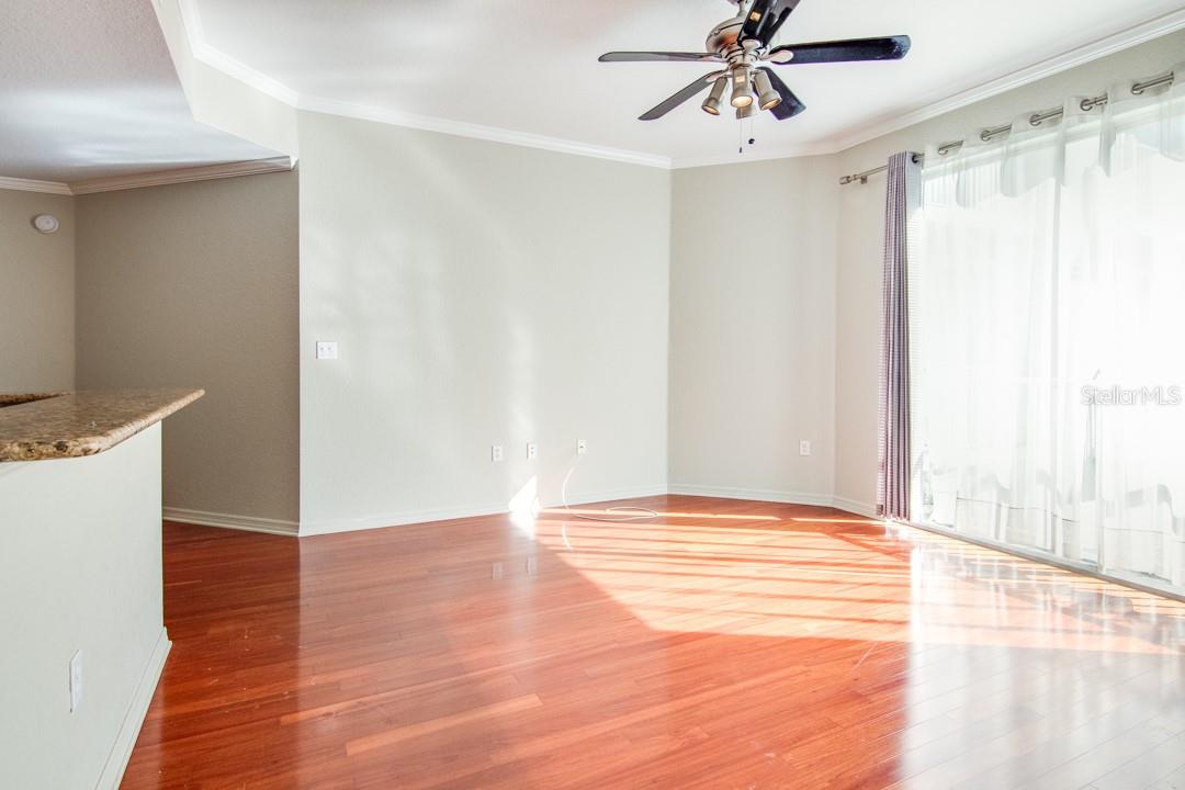 Image 8 of 34 For 700 Harbour Island Boulevard 412