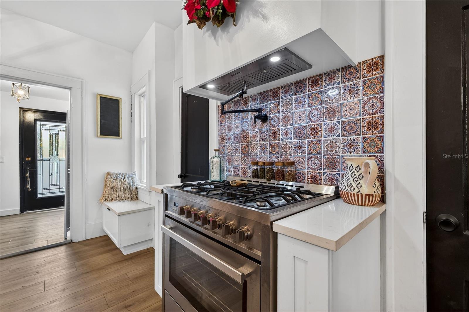 Image 10 of 49 For 6566 1st Avenue S