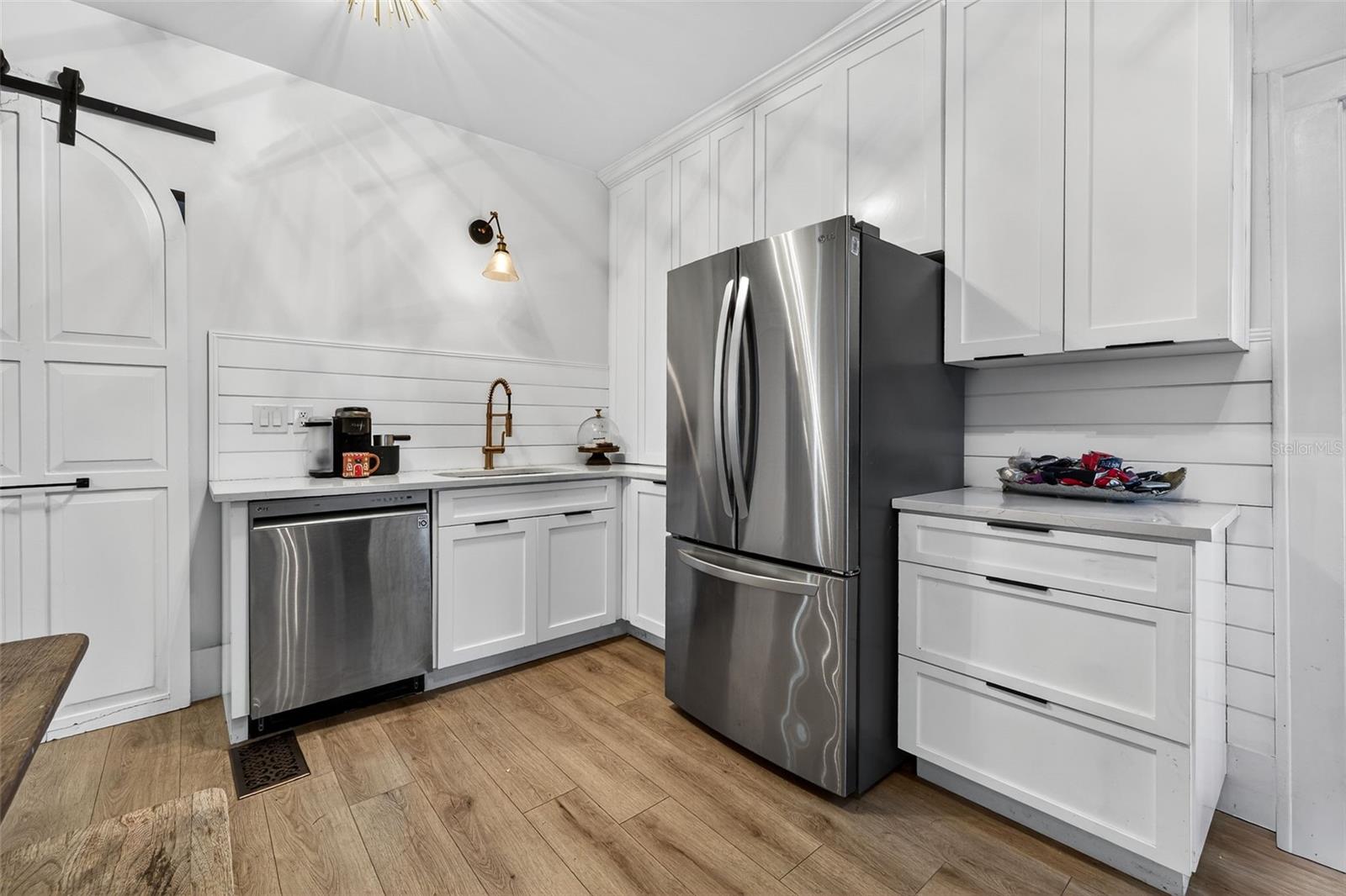 Image 13 of 49 For 6566 1st Avenue S