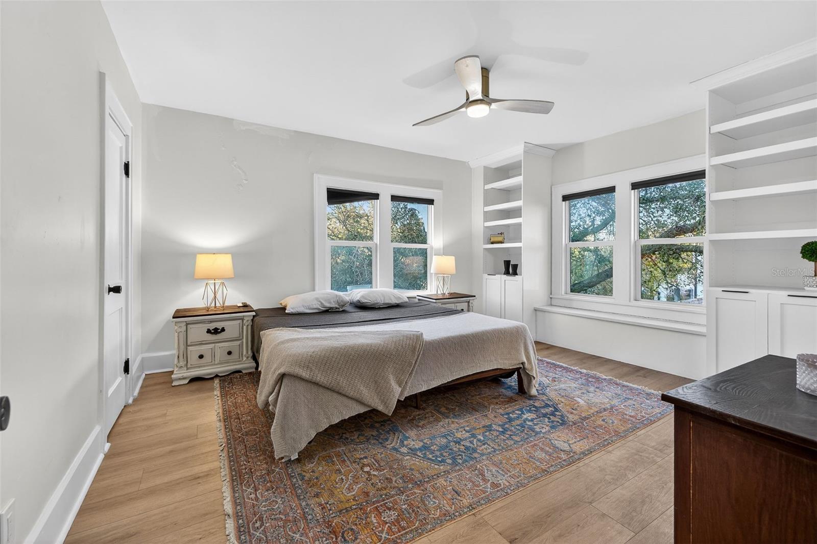 Image 25 of 49 For 6566 1st Avenue S