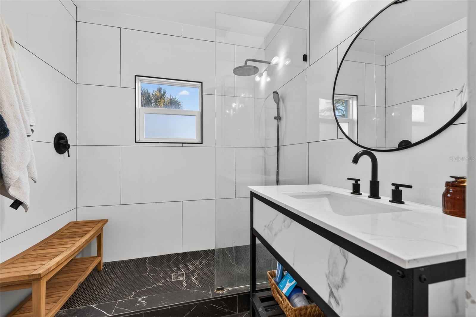 Image 34 of 49 For 6566 1st Avenue S