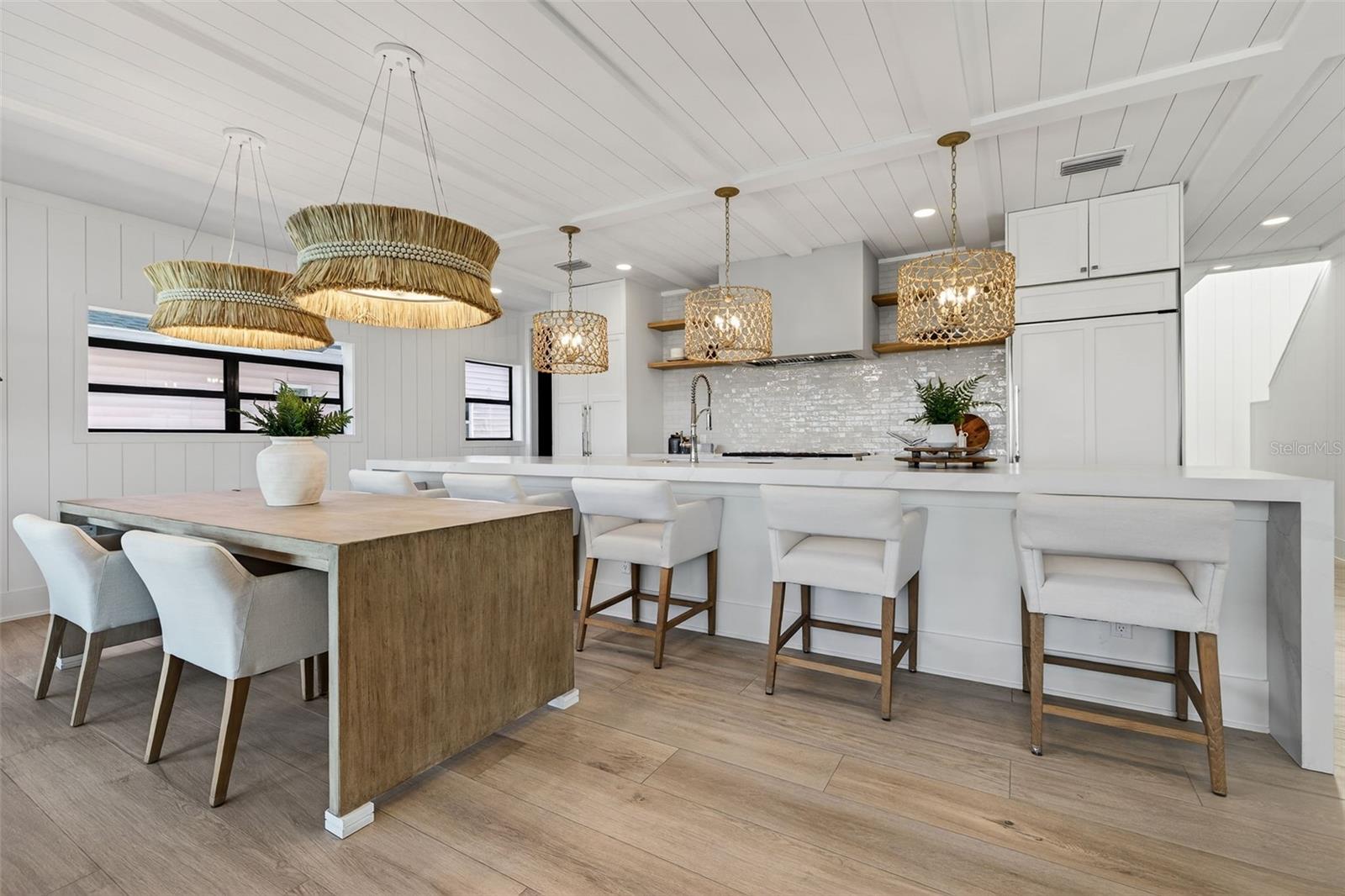 Image 12 of 97 For 8505 Blind Pass Drive