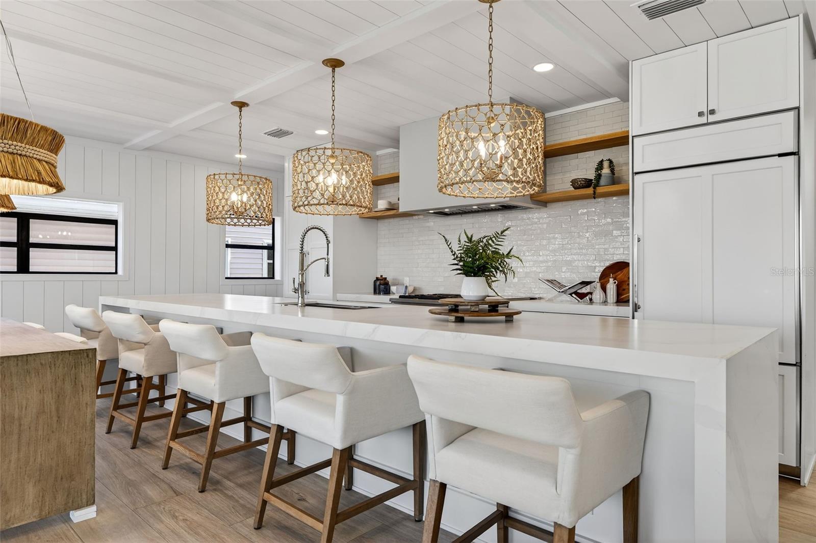 Image 14 of 97 For 8505 Blind Pass Drive