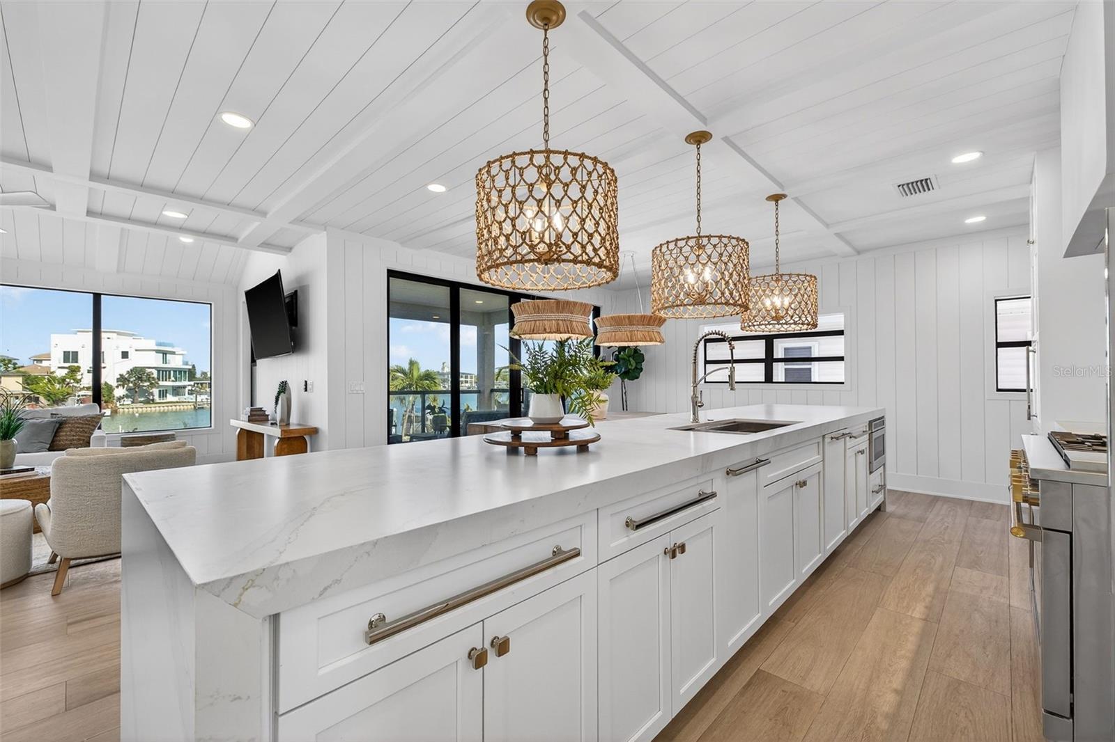 Image 16 of 97 For 8505 Blind Pass Drive