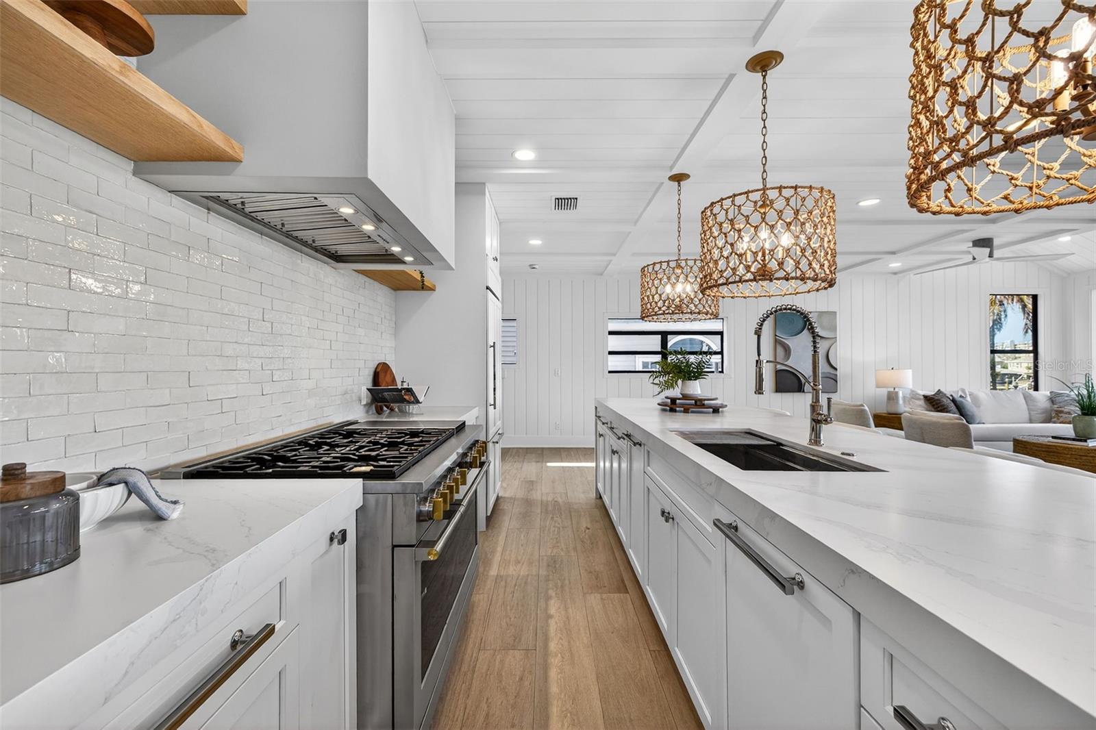 Image 20 of 97 For 8505 Blind Pass Drive