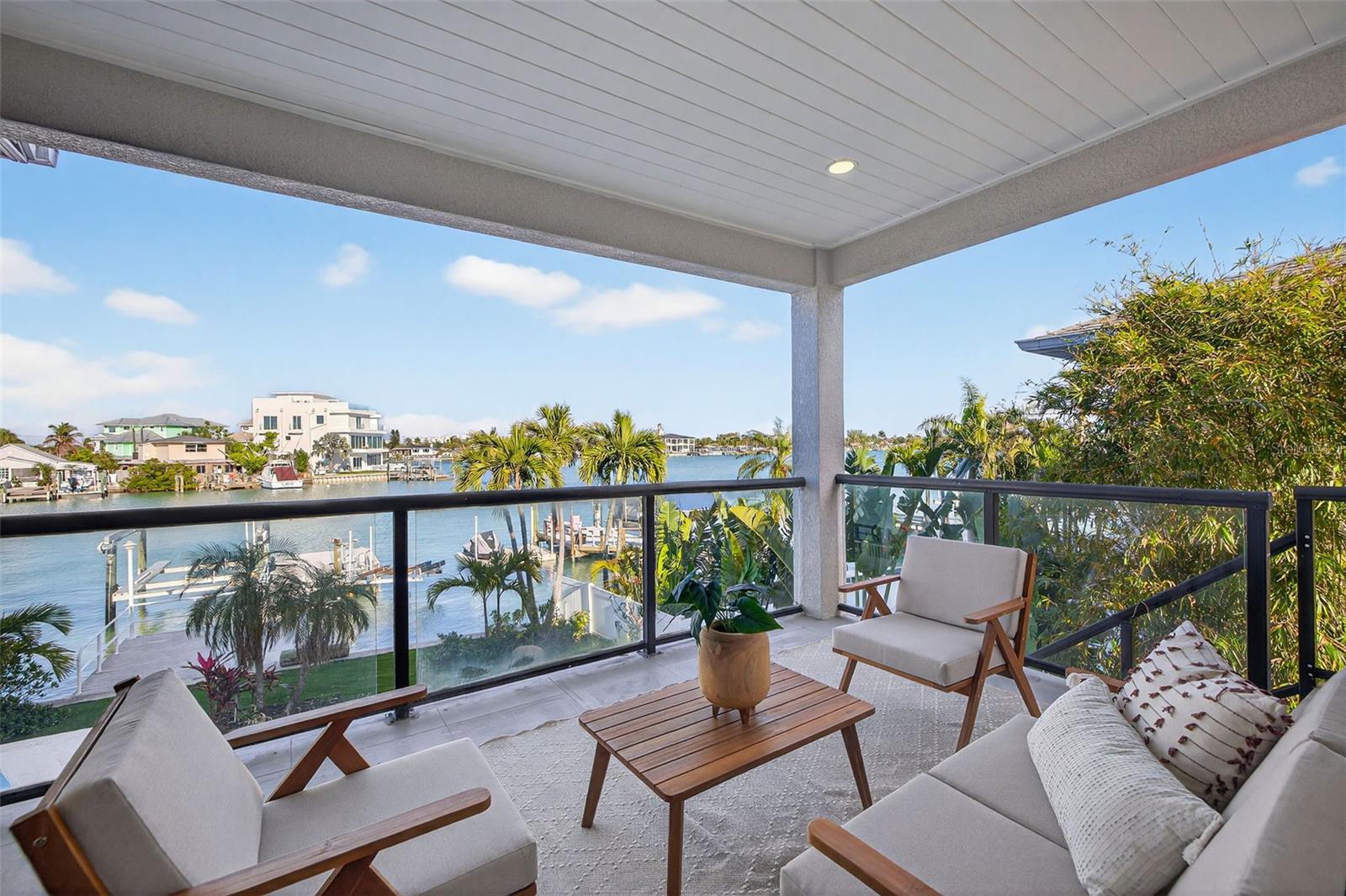 Image 24 of 97 For 8505 Blind Pass Drive