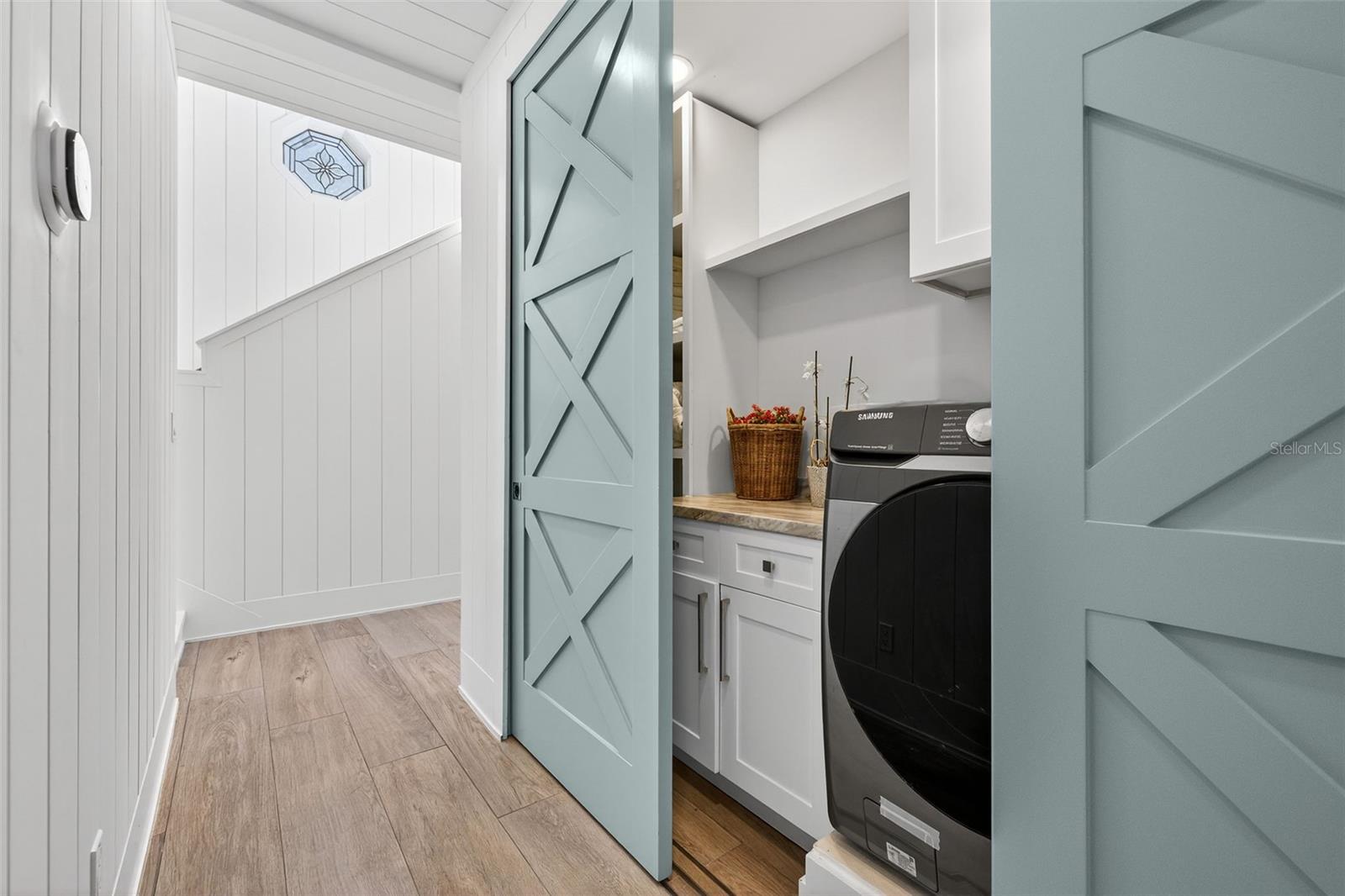 Image 30 of 97 For 8505 Blind Pass Drive