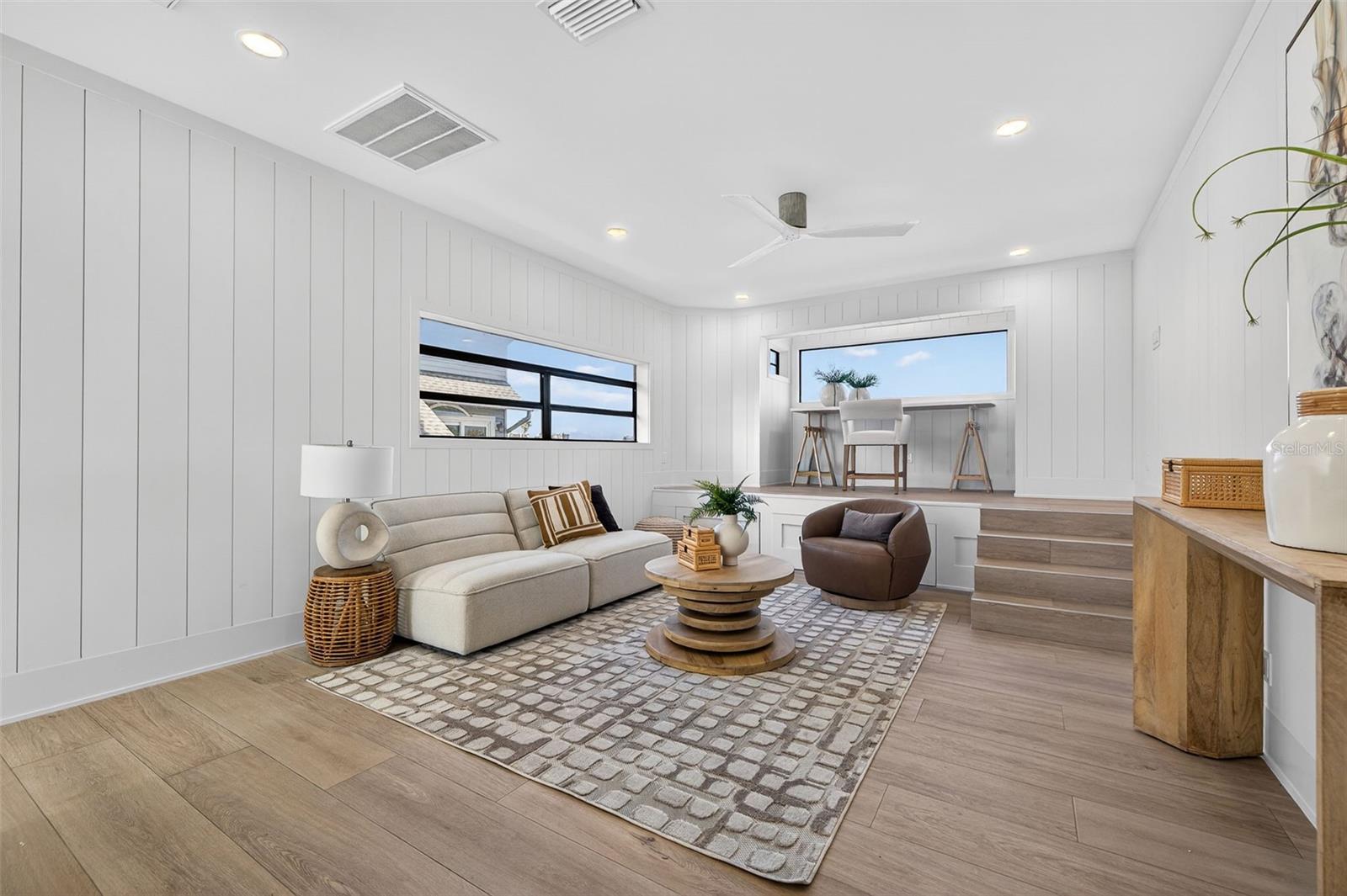 Image 39 of 97 For 8505 Blind Pass Drive