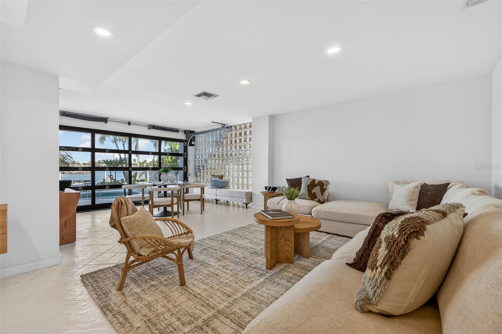 Image 59 of 97 For 8505 Blind Pass Drive