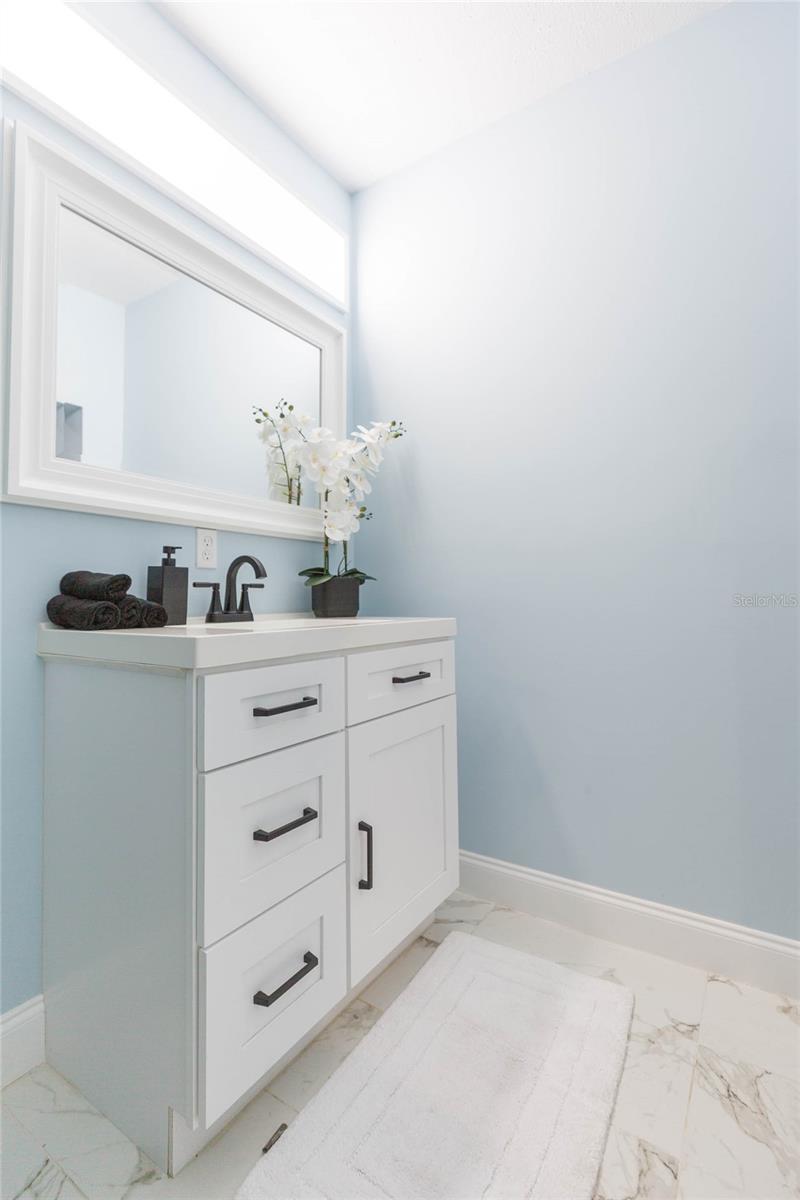 Image 15 of 26 For 4906 Riverhills Drive A