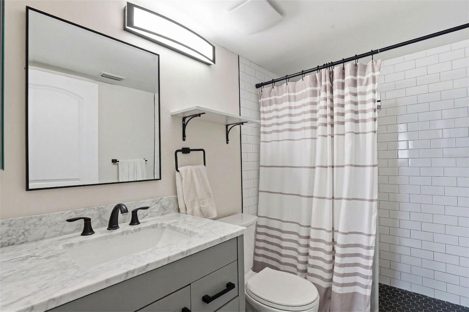 Image 25 of 42 For 2424 Tampa Bay Boulevard M404