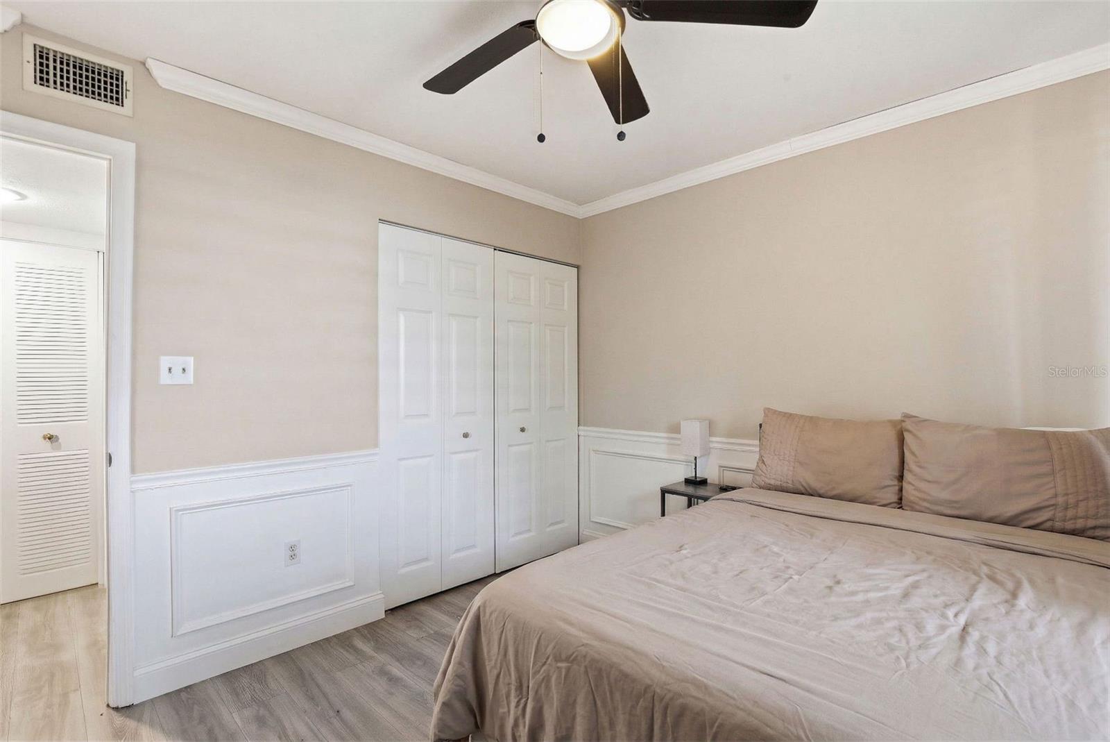 Image 28 of 42 For 2424 Tampa Bay Boulevard M404