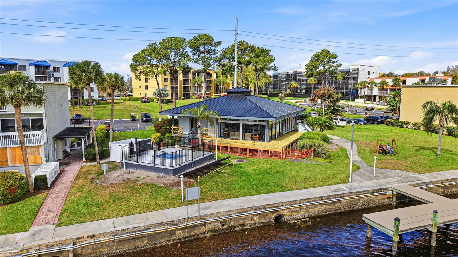 Image 39 of 42 For 2424 Tampa Bay Boulevard M404