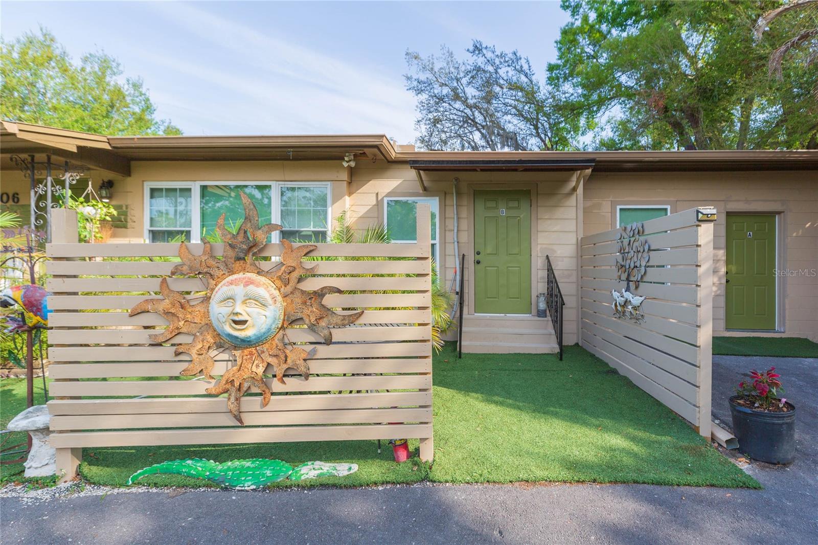 Details for 4906 Riverhills Drive B, TAMPA, FL 33613