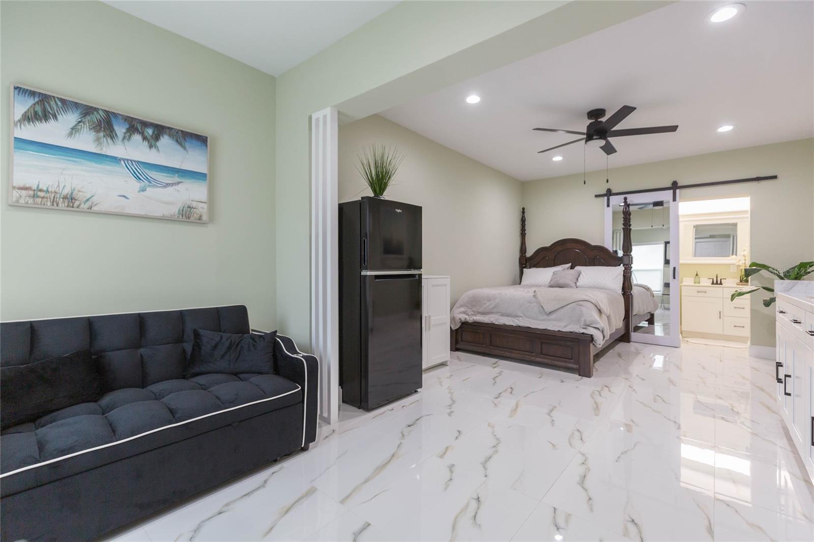 Image 2 of 22 For 4906 Riverhills Drive B