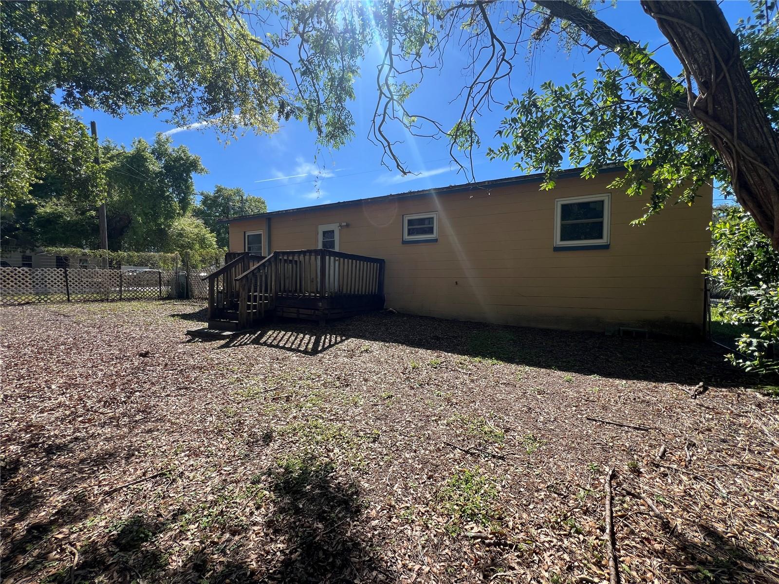 Image 4 of 5 For 1602 Annona Avenue