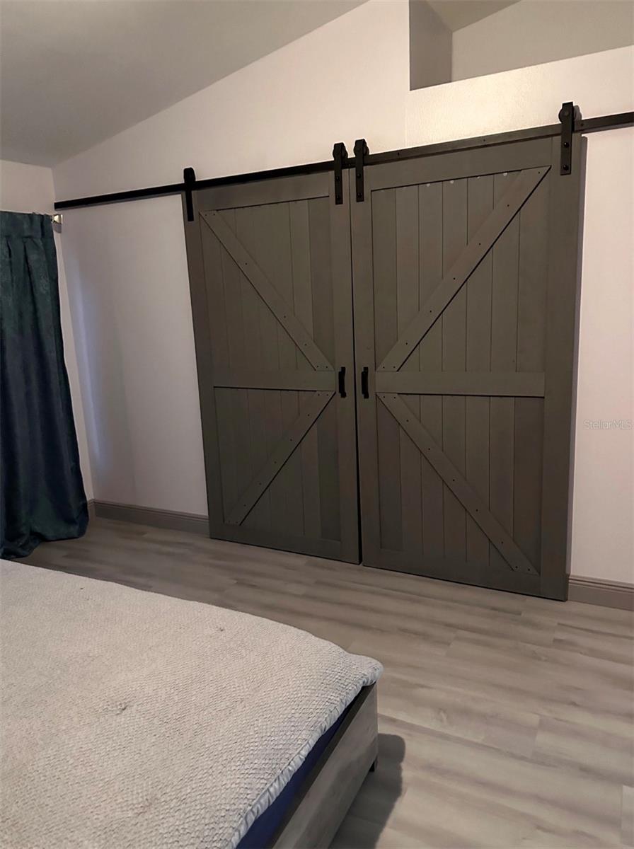 Image 17 of 20 For 6210 Bayside Key Drive