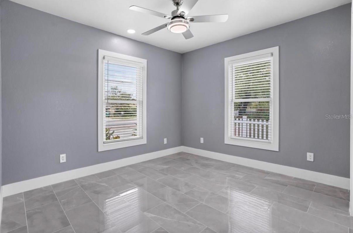 Image 19 of 24 For 8907 Boulevard