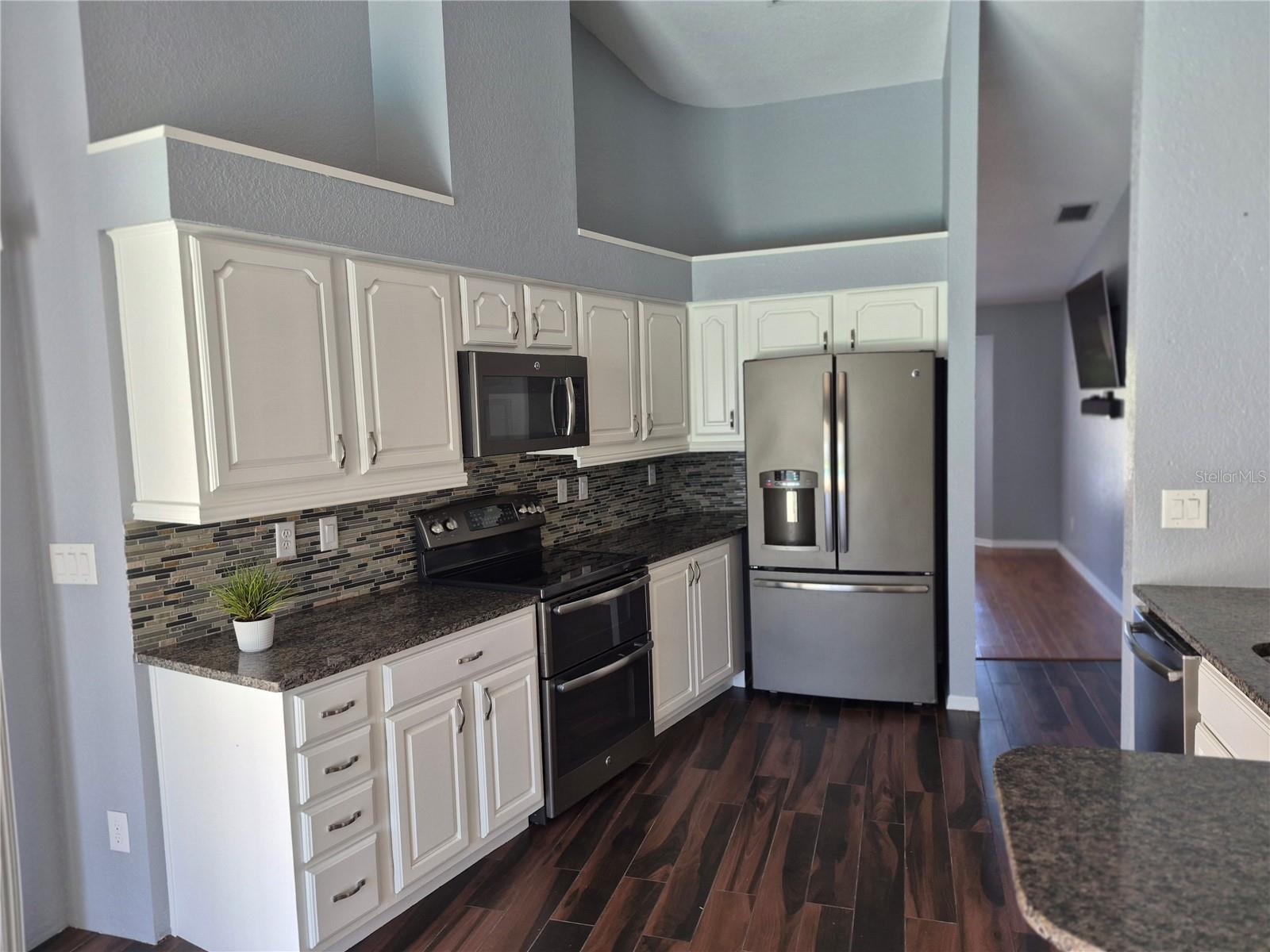 Image 6 of 23 For 26 Ridgecroft Lane