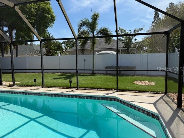 Image 8 of 23 For 26 Ridgecroft Lane