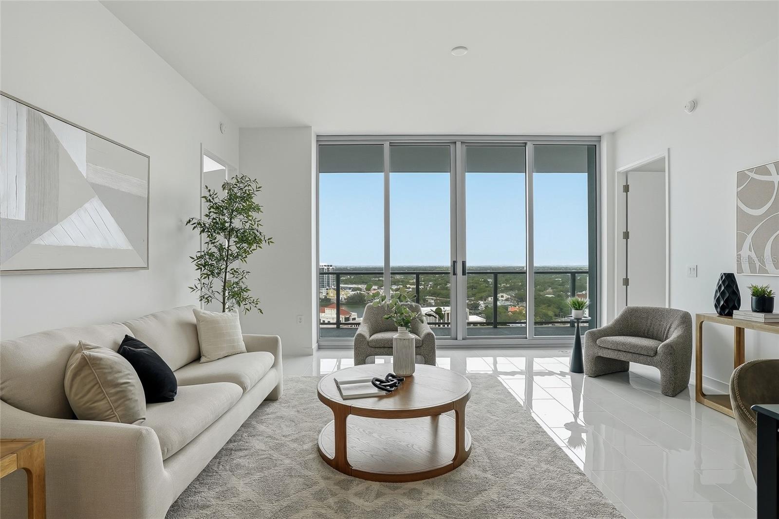 Image 14 of 71 For 400 Central Avenue 2008