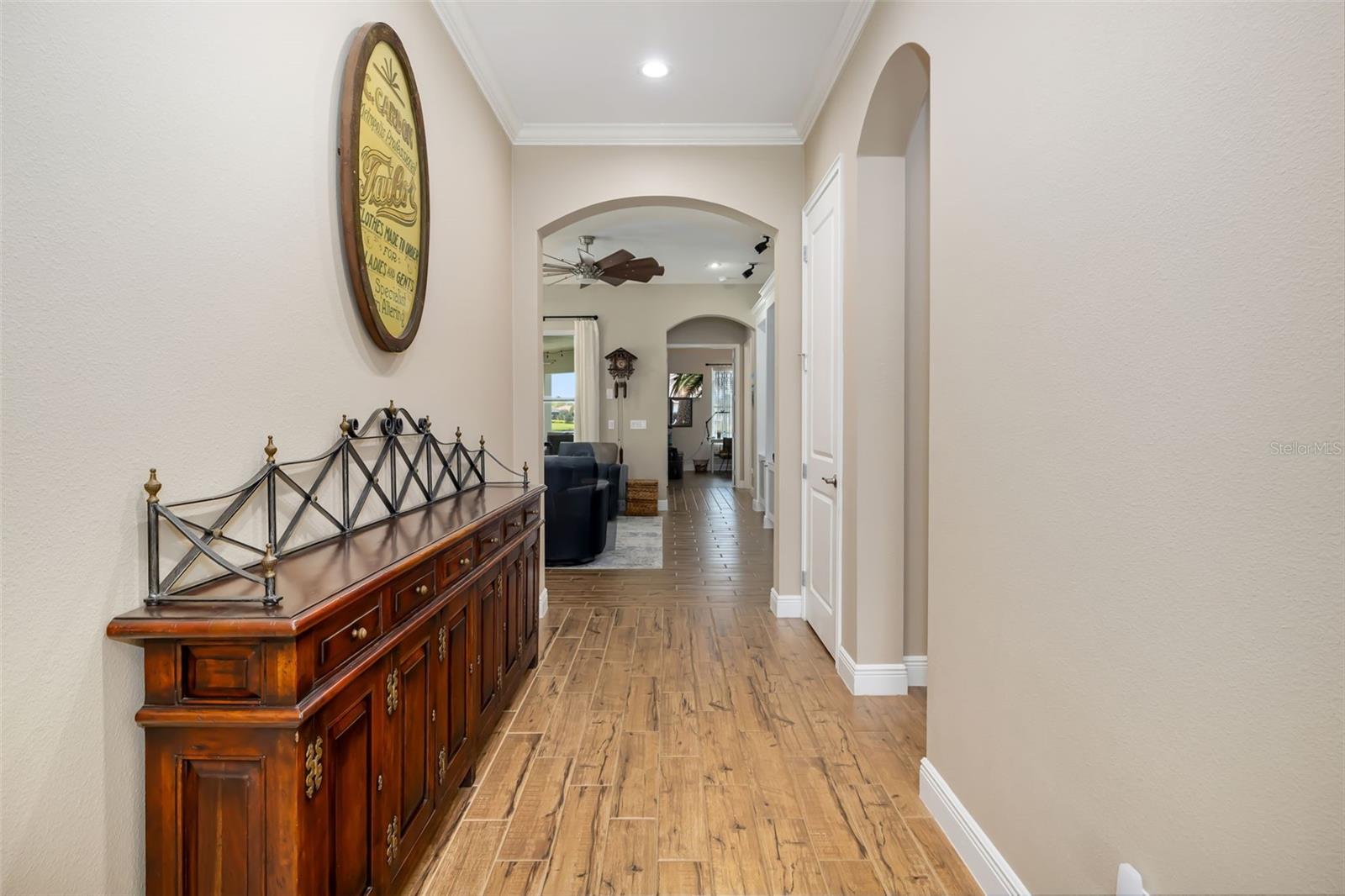 Image 39 of 93 For 10107 Carnoustie Place