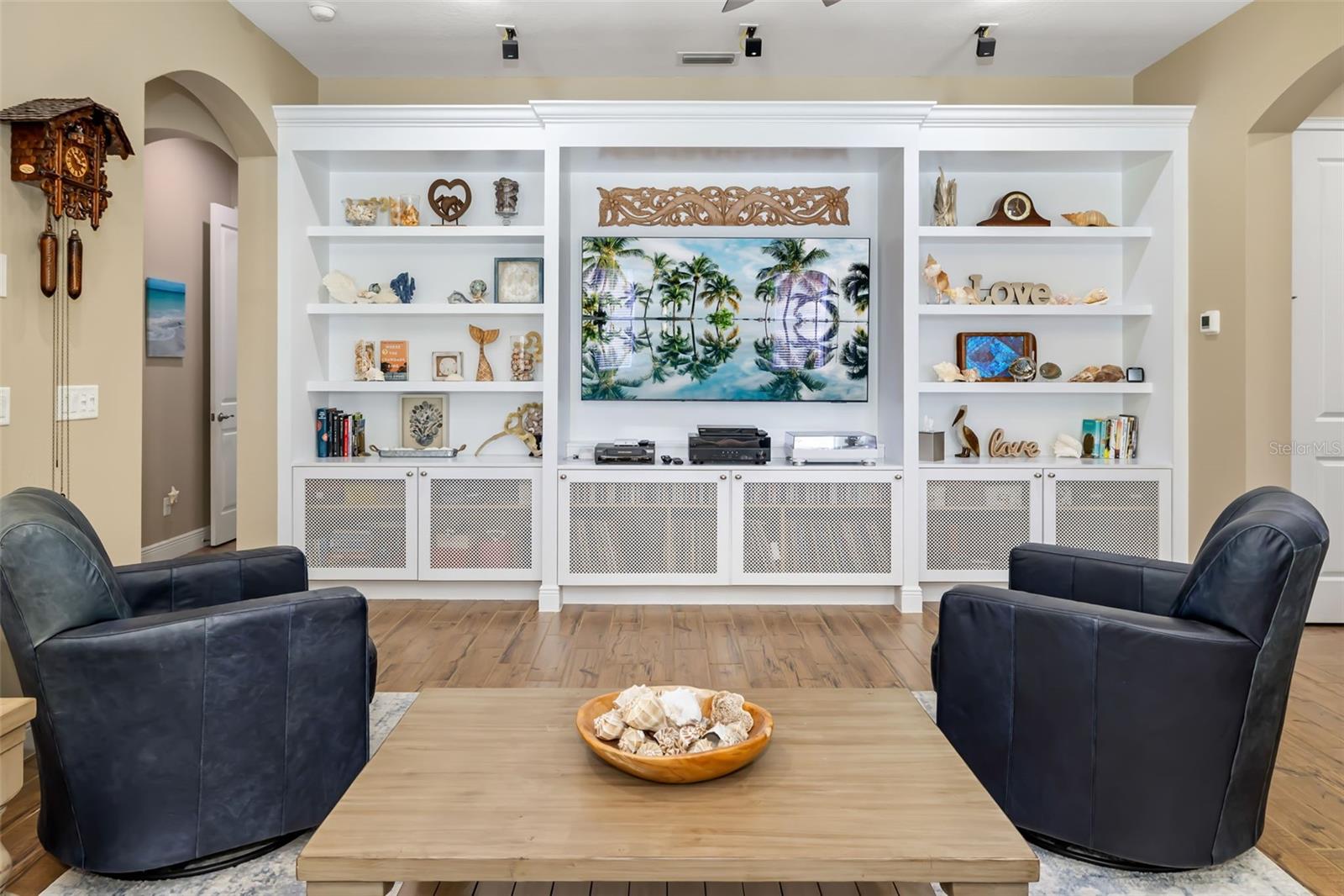 Image 5 of 93 For 10107 Carnoustie Place