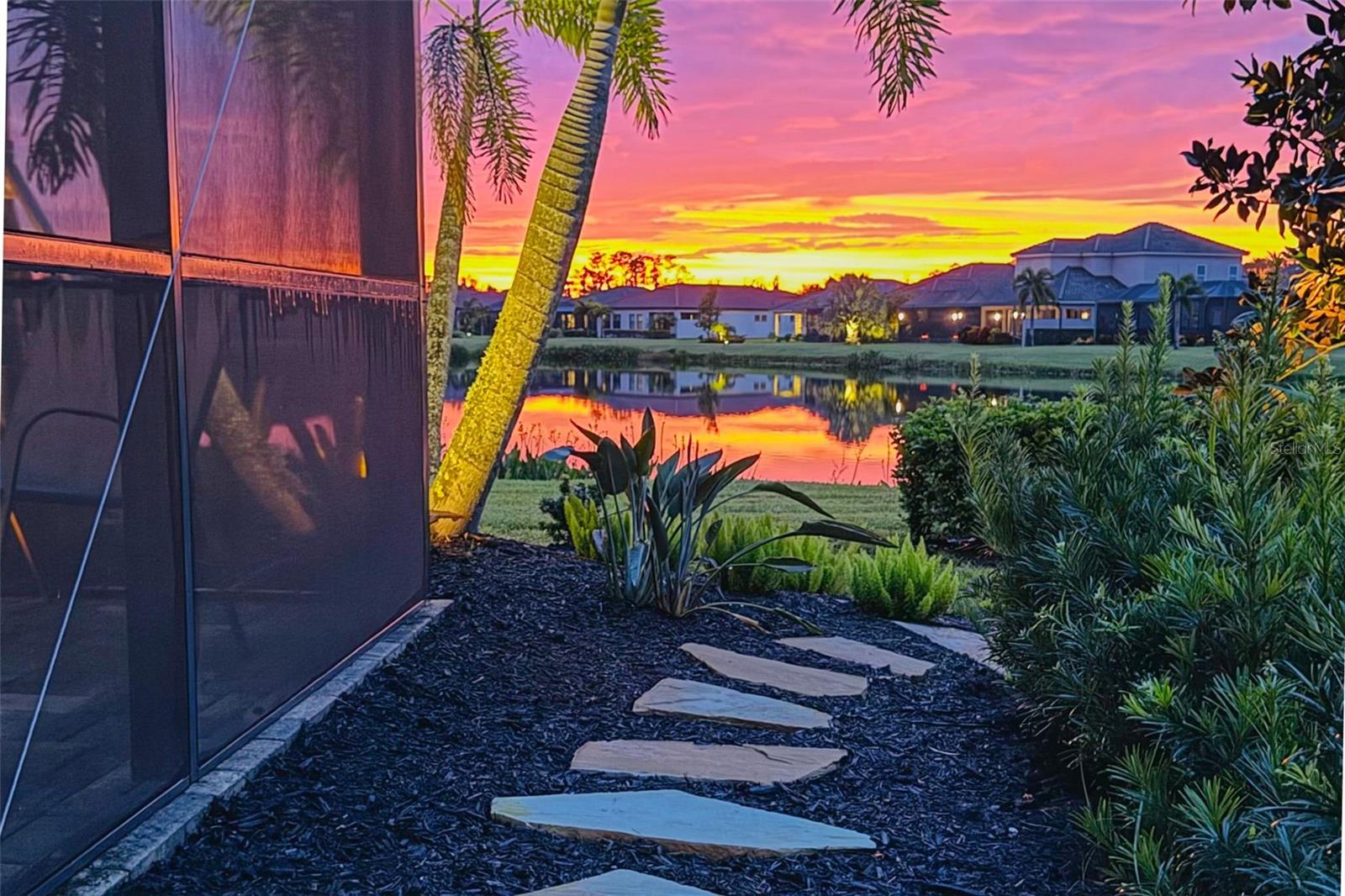 Image 6 of 93 For 10107 Carnoustie Place