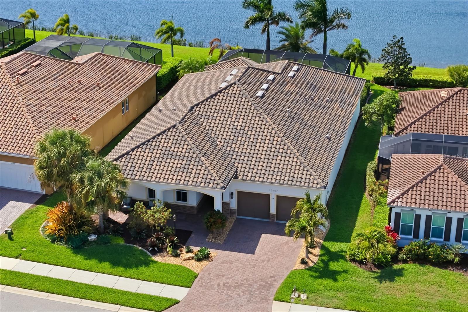 Image 66 of 93 For 10107 Carnoustie Place