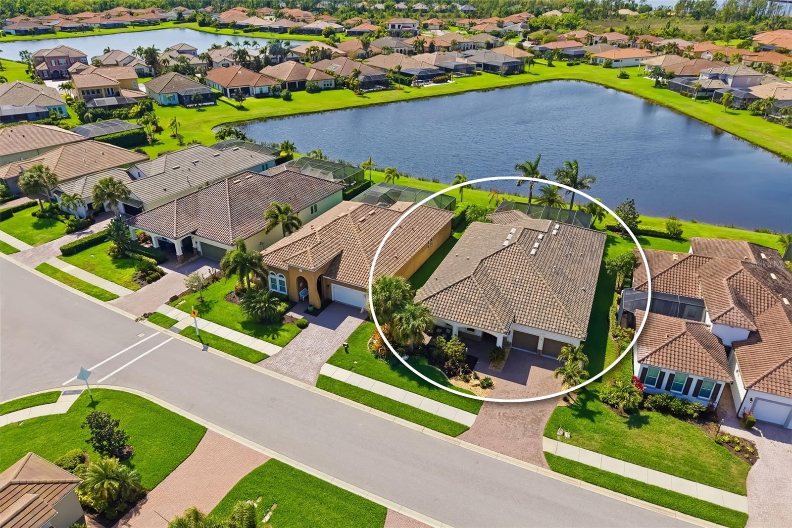 Image 71 of 93 For 10107 Carnoustie Place