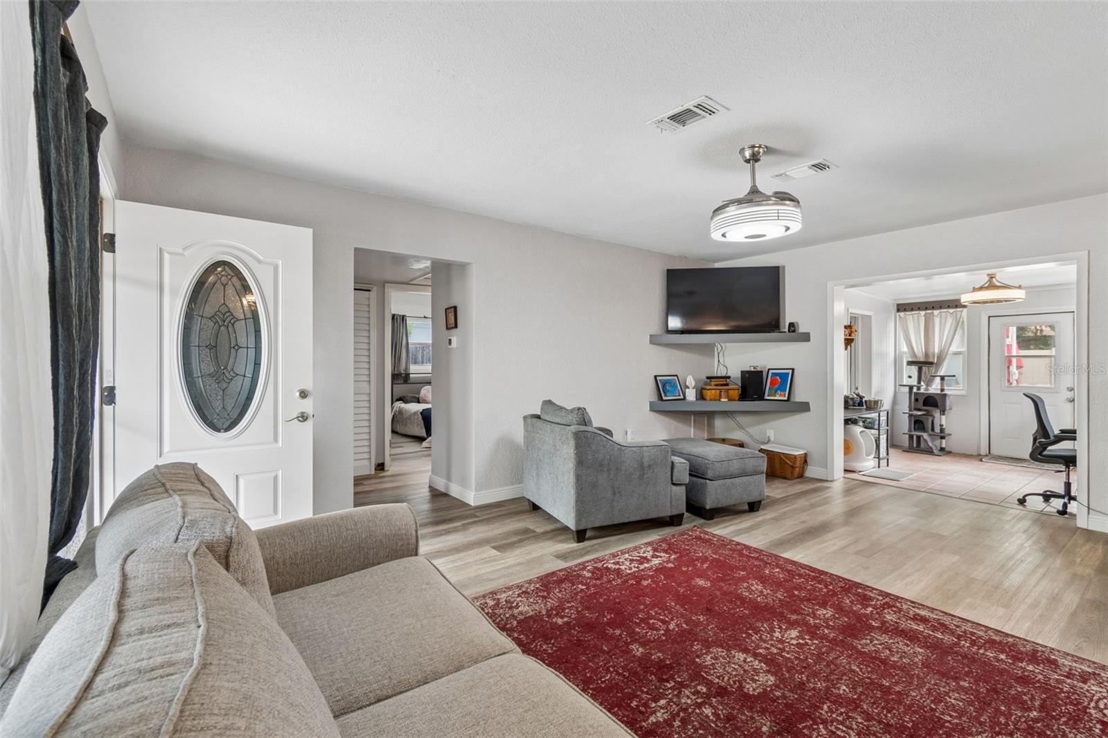 Image 11 of 41 For 1409 Nelson Avenue