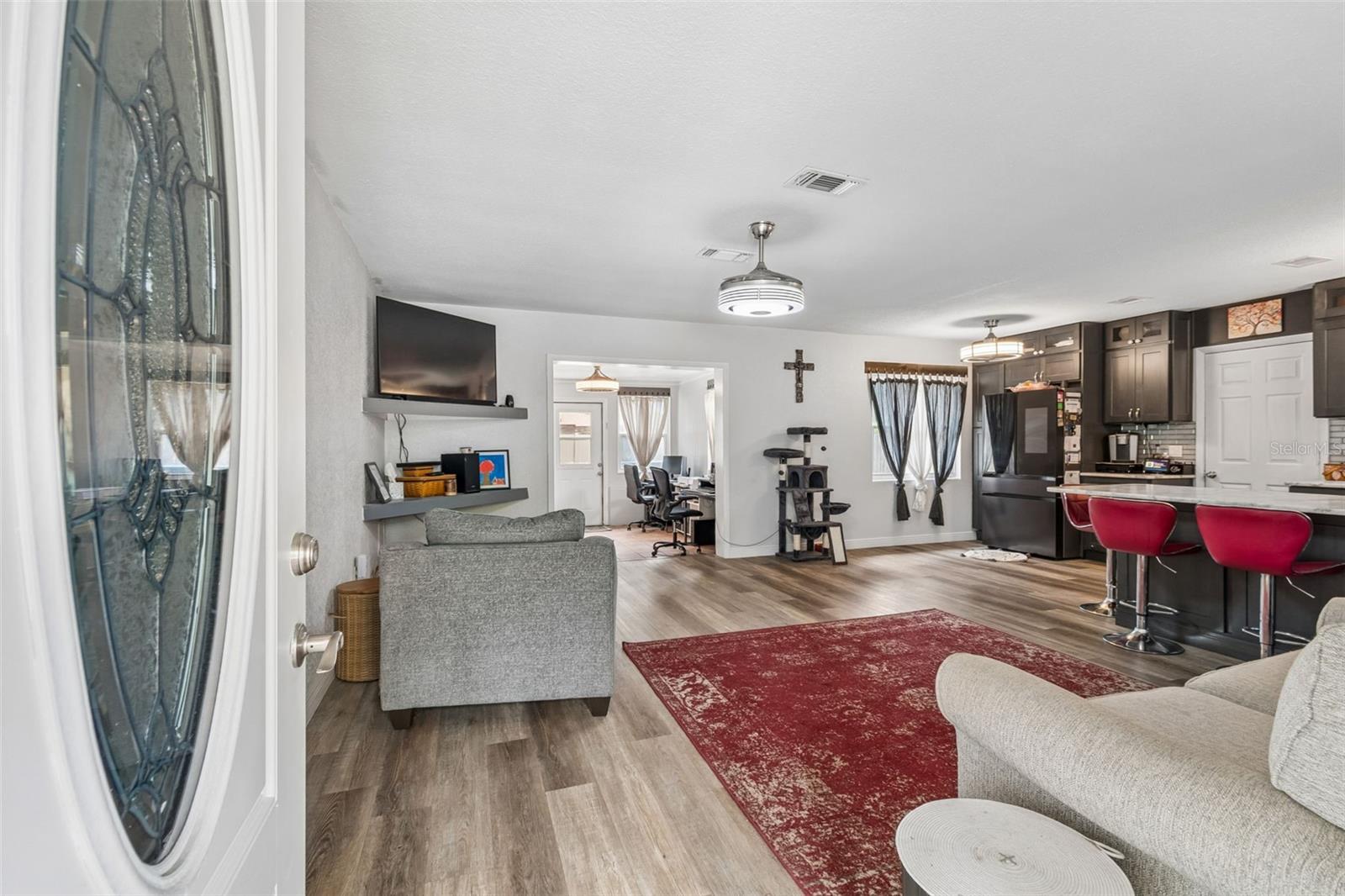 Image 13 of 41 For 1409 Nelson Avenue