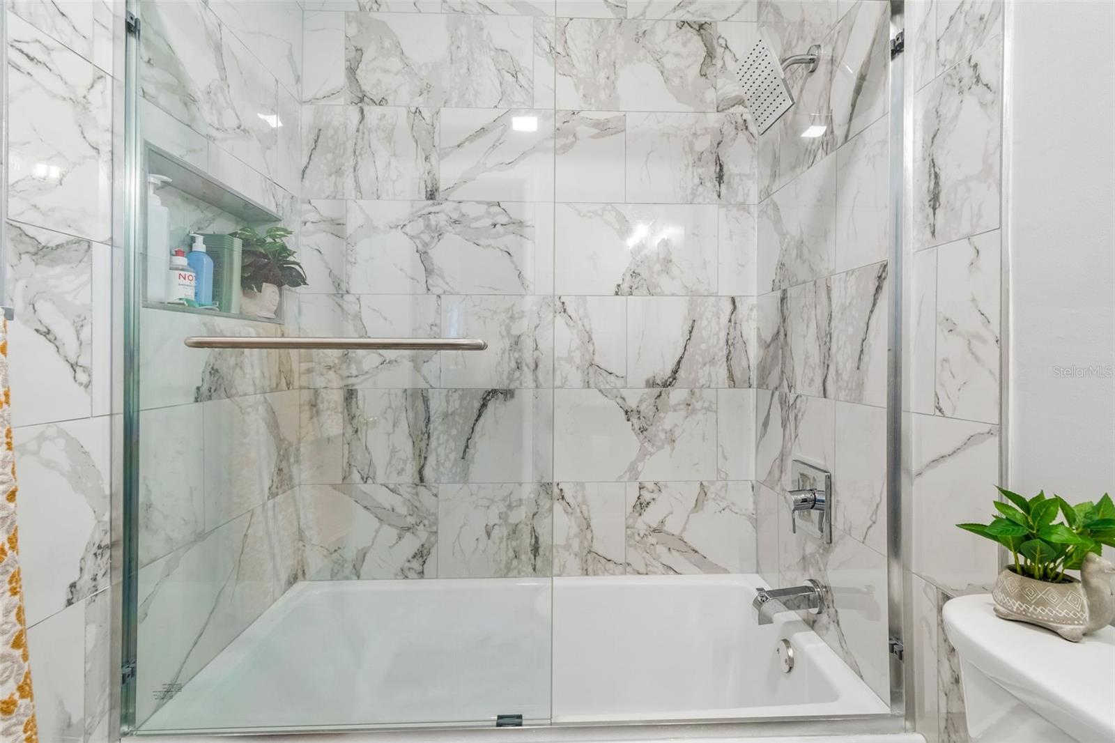 Image 21 of 41 For 1409 Nelson Avenue