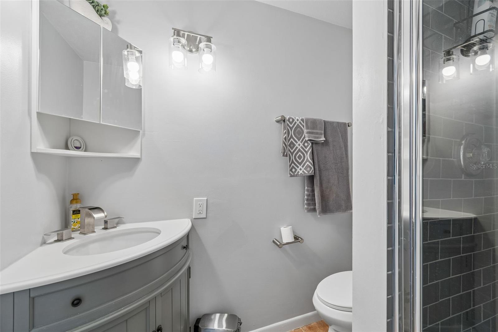 Image 29 of 41 For 1409 Nelson Avenue